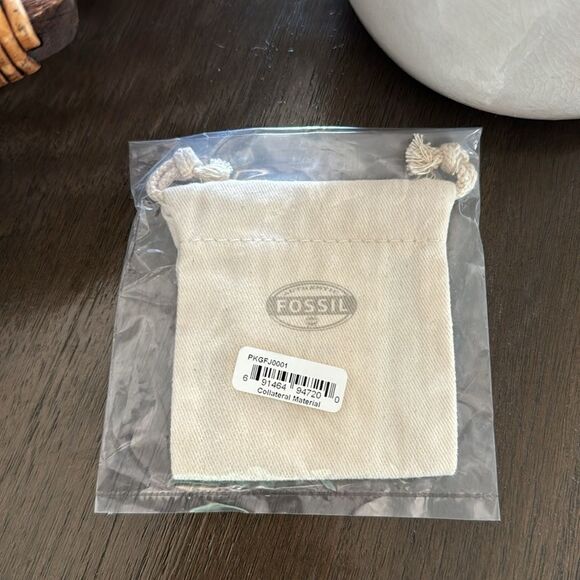 Fossil Canvas Tiny Jewelry Bag Pouch Collateral Material Beige Khaki Drawstring - Picture 3 of 7